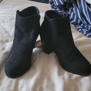 Black boots